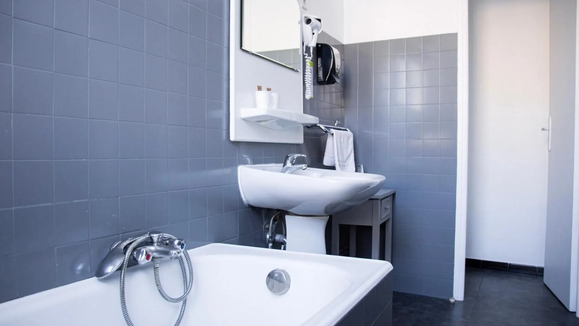 Hotel Le Tivoli Sisteron